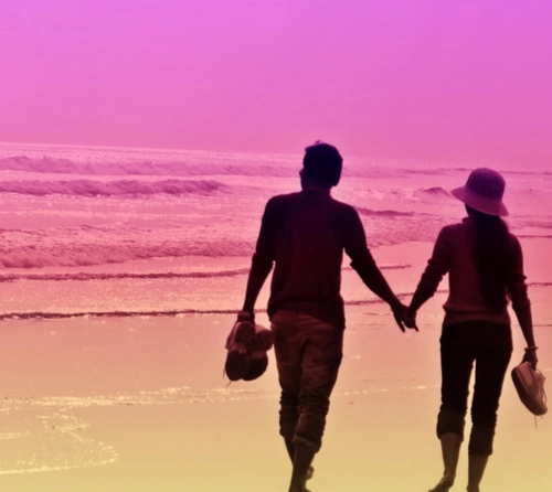 真心相爱的两个人,在一起会有这几种行为,希望你们很幸运!