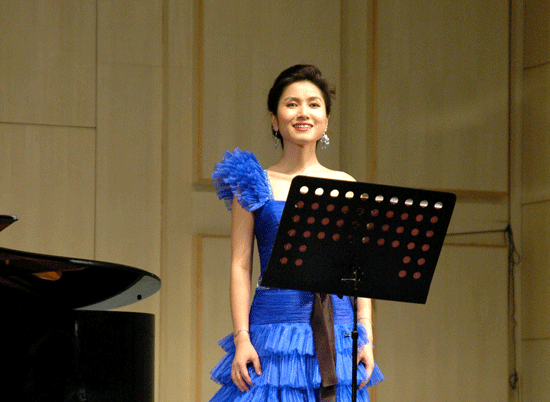 女高音歌唱家鲜于越歌全国巡演音乐会在我校举行