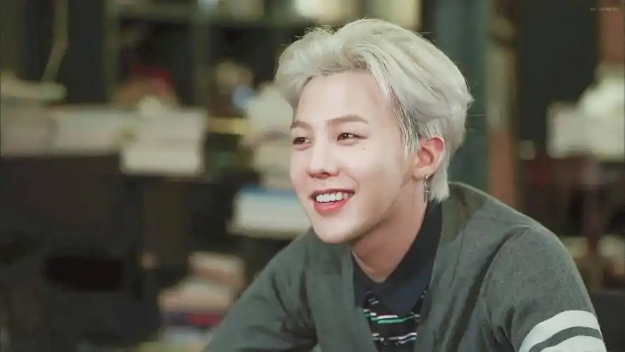 你收藏过权志龙的哪些神仙级照片? - 知乎