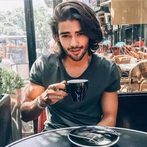 男生留长发好看吗男生留长发有几种发型