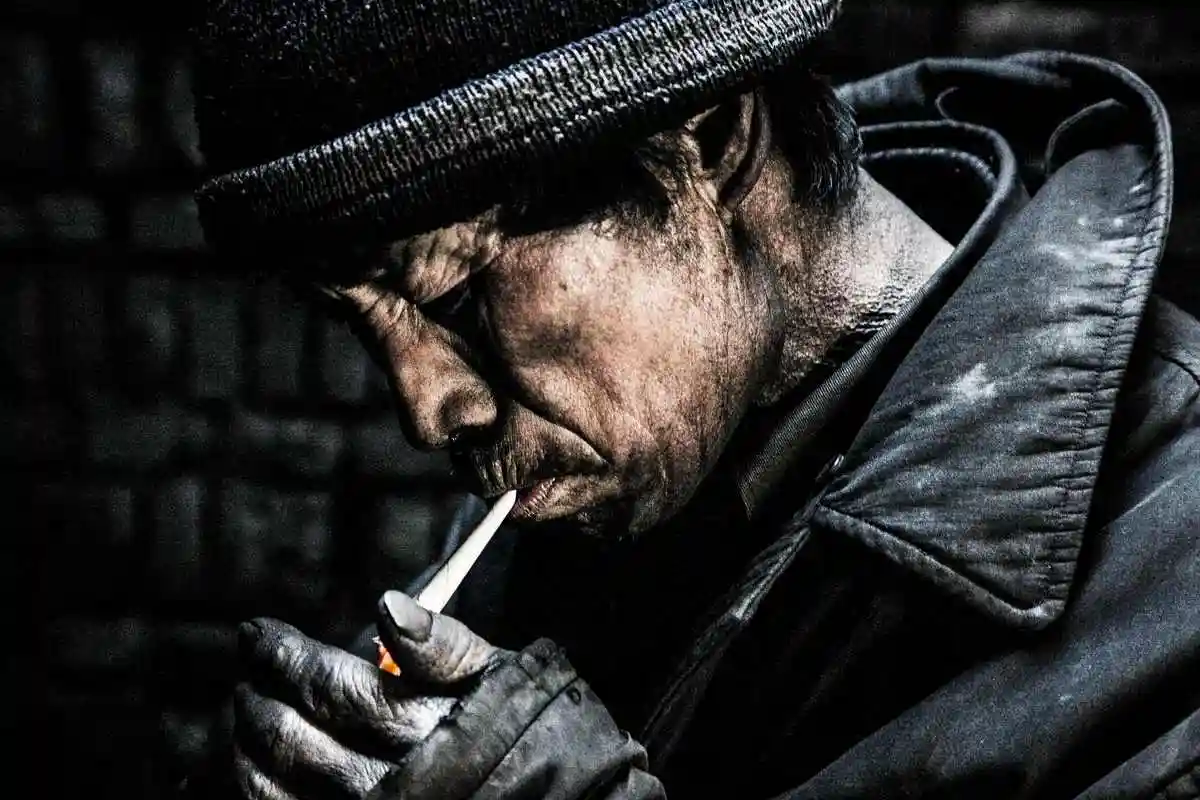 你知道那些在社会底层的人是怎样生活的吗?