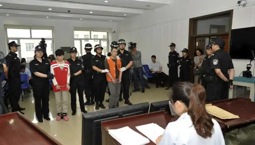 黑龙江"孕妇为夫猎艳杀人案"二审(组图)