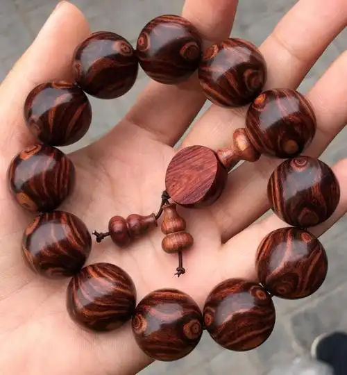 森洲 紫檀柳手串似海南黄花梨对眼鬼脸小叶紫檀木料佛珠木料手串 2.