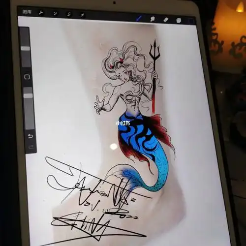 美人鱼遮盖纹身设计