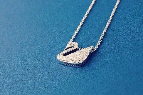swarovski 施华洛世奇 天鹅水晶项链链坠 $99(转运到手约¥660)