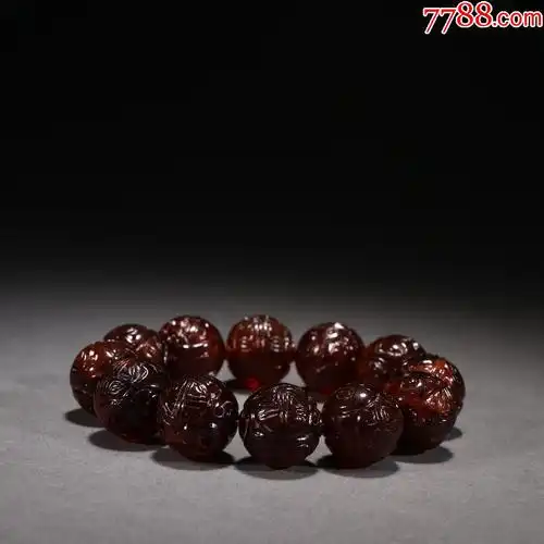 回流琥珀刻团寿纹手串