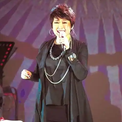 62岁成方圆,老成这样子!