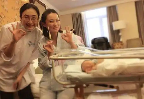 蒋勤勤高龄生二胎如今样貌令人唏嘘高龄产妇的苦自己懂