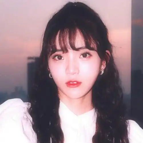 王晴/爱豆头像/自截滤/拿图评论/欢迎关注收藏/by诗洛落 小落头像库q3