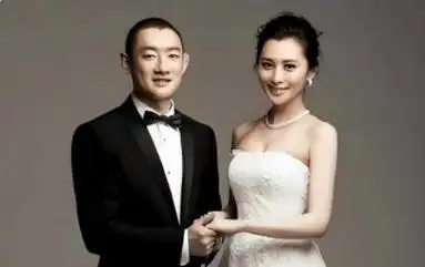 泡女星拼资产掀车战嚣张的京城四少13年后大变样