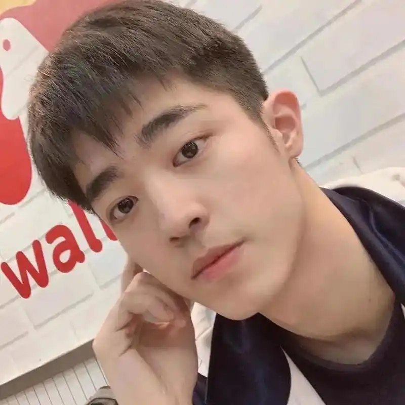 这么帅的00后,算校草吗?广东高三的小帅哥. 浓眉好可爱.78 - 抖音