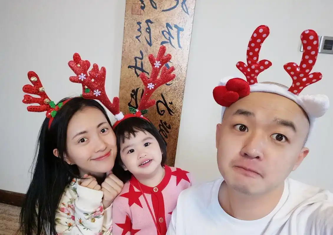 咘咘大名修允菲,嗯哼叫杜宇麒,没想到名字最好听的星二代是她!