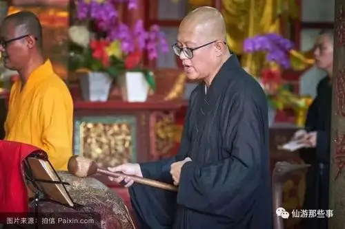 杀人犯变身福建某寺庙住持,娶妻生子坐拥数千万资产!