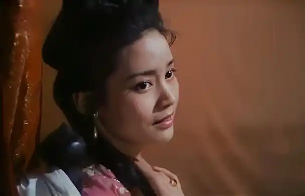 杜十娘潘虹当年真是绝代佳人中国古典电影美学的高峰