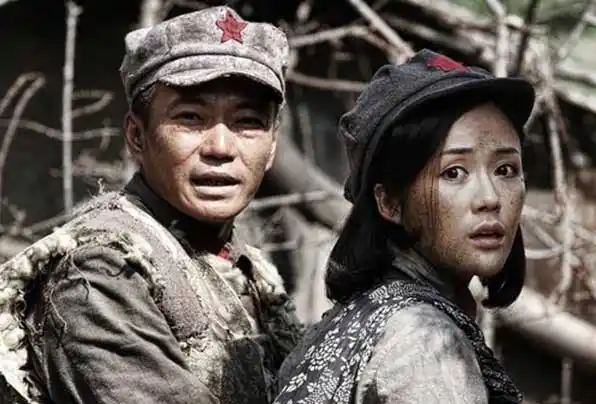 更多十送红军剧照