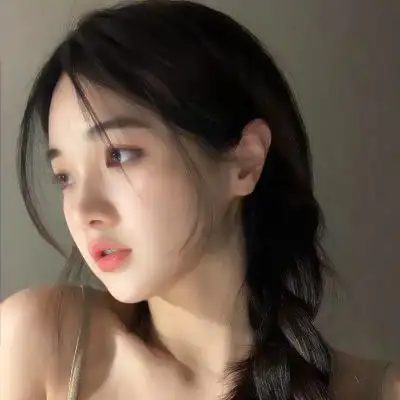 网络爆火女生头像