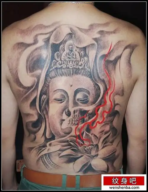 男性满背帅气观音纹身图案
