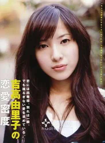 有没有单眼皮也很漂亮的例子呢?