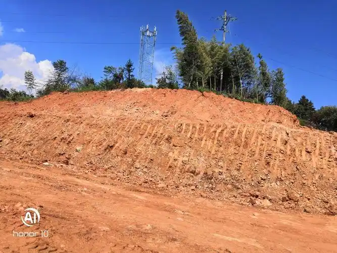 紫巾路边坡防护工程即将开工