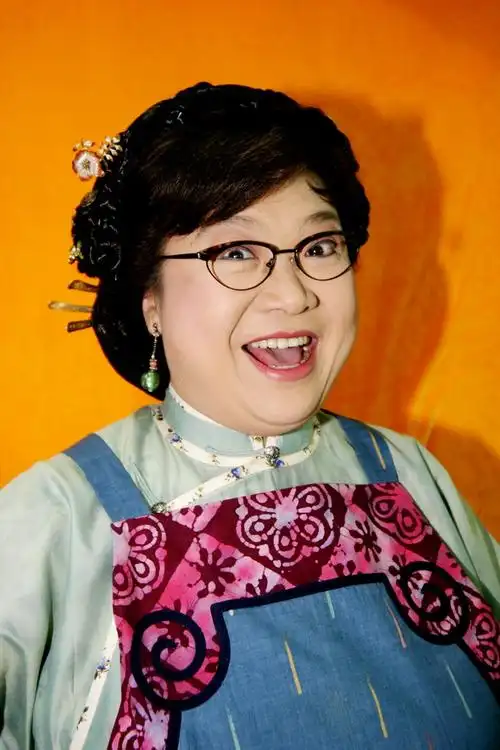 资料图片百姓秀才官主要演员沈殿霞饰娘子8