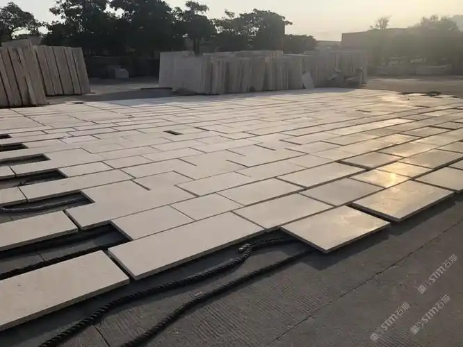 博纵石业:贝鲁特(温莎米黄)成品