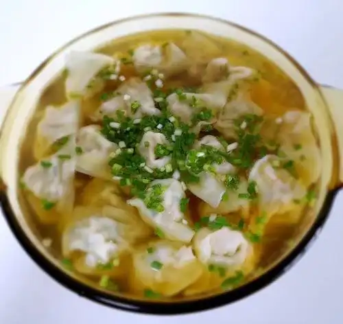 悠然_悠然做的鲜肉小馄饨