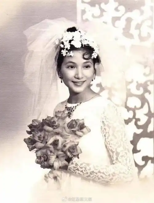 凱藝國際刚刚发布公告证实演员郑佩佩离世,享年78岁.