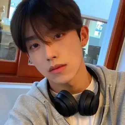 男生头像帅气真人