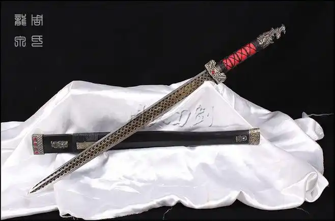 宝石周瑜赤壁剑_龙泉周氏刀剑,周氏专业锻造龙泉周氏刀剑,宝剑,龙泉