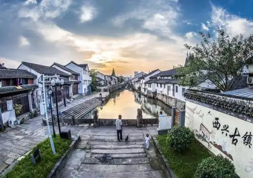 杭州西兴云游老街闹元宵在直播中体会乡愁