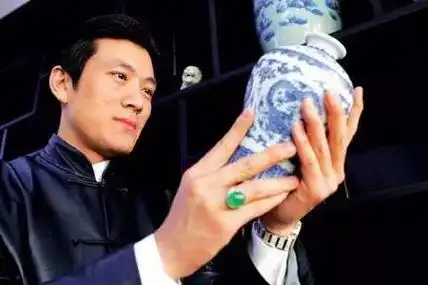 黄圣依杨子戴上亿天珠,开千万豪车,住亿万豪宅,可孩子却不开心