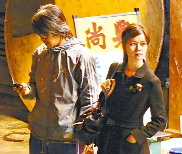 周星驰前女友于文凤向债主追讨8.