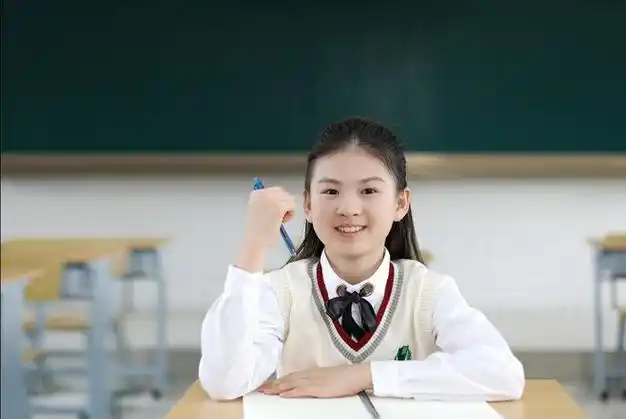 家有青春期女孩一定要告诉孩子的这个不能碰触的底线