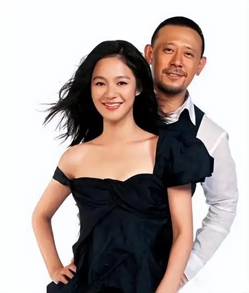 姜文:与3个女人的坎坷情史,为何最不被看好的周韵成了他的港湾_腾讯