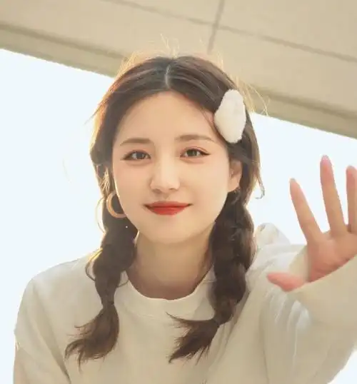 瘦脸化妆技巧简单易学(圆脸女生更适合"日系妆",瘦脸明显又可爱,画法