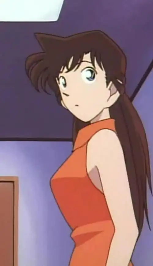 毛利兰截图这个时期的画风脸圆圆的好可爱