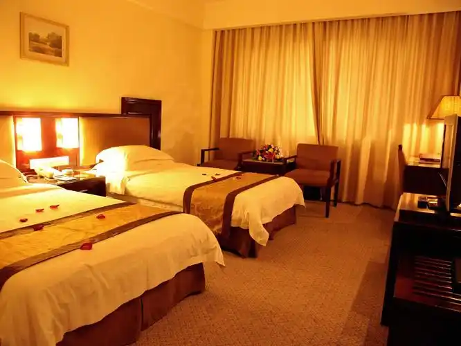 广州红叶酒店 (hong ye hotel)真实住客评鉴&超杀特惠