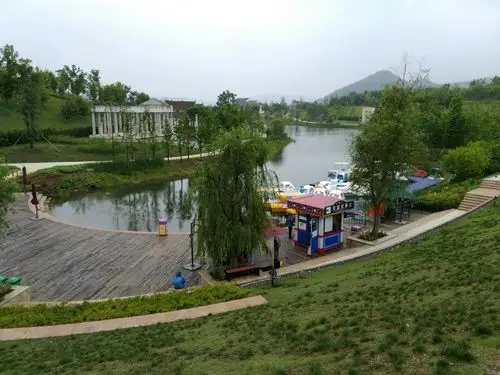 郧阳月亮湖山庄——嘉年华欢乐谷