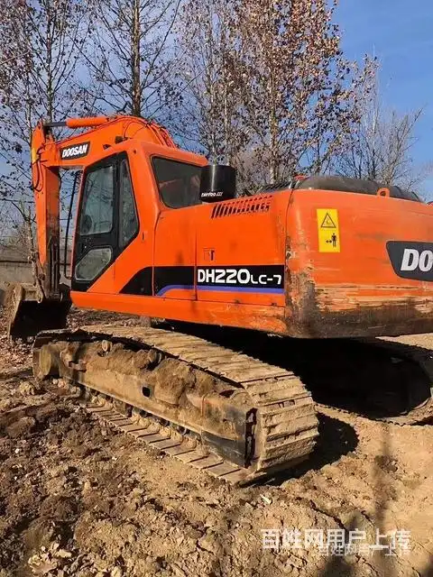 郴州 精品二手挖掘机 斗山220
