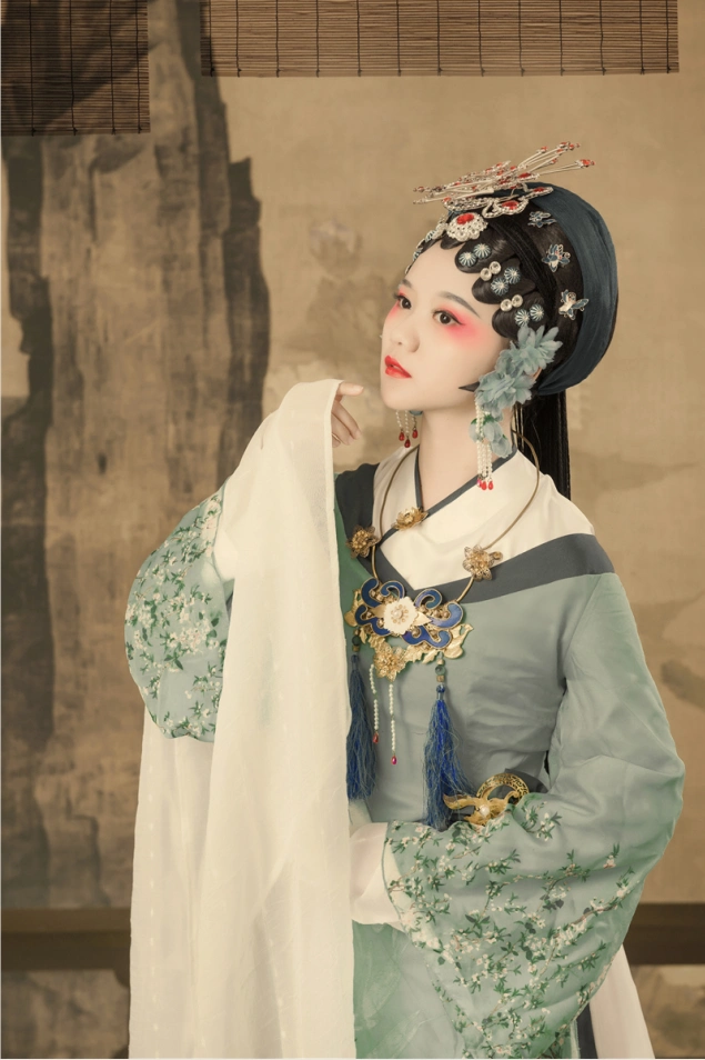 盘子女人坊怎么样,《琉璃翠》主题体验