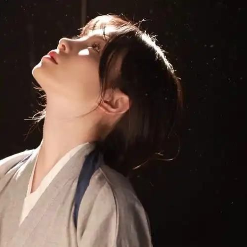 神明少女女生头像