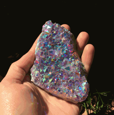 石头gif发光gif手gif金光闪闪gif