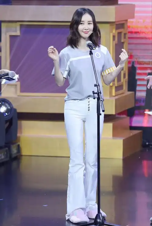 身材好就是会穿,看过舒畅才知道,肉肉脸也能如此美