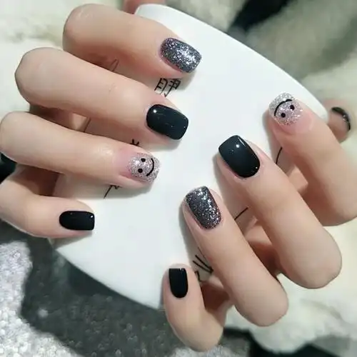 整理3月份收藏度最高的80款热门美甲款式