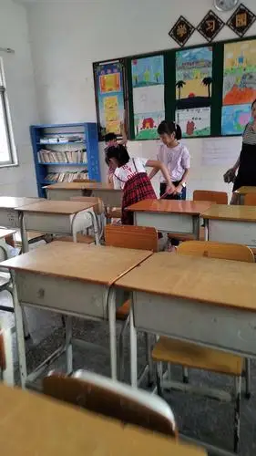 绘我班级文化墙,展我班级真风彩——3(4)班