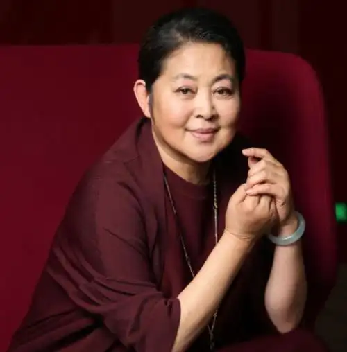 倪妮和倪大红关系62岁倪萍和61岁倪大红真实关系曝光