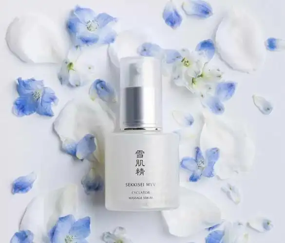 雪肌精谧雅透白按摩美容液