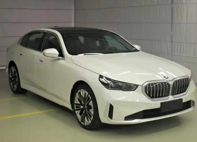 全新宝马5系加长版:广州车展首发亮相-车市号