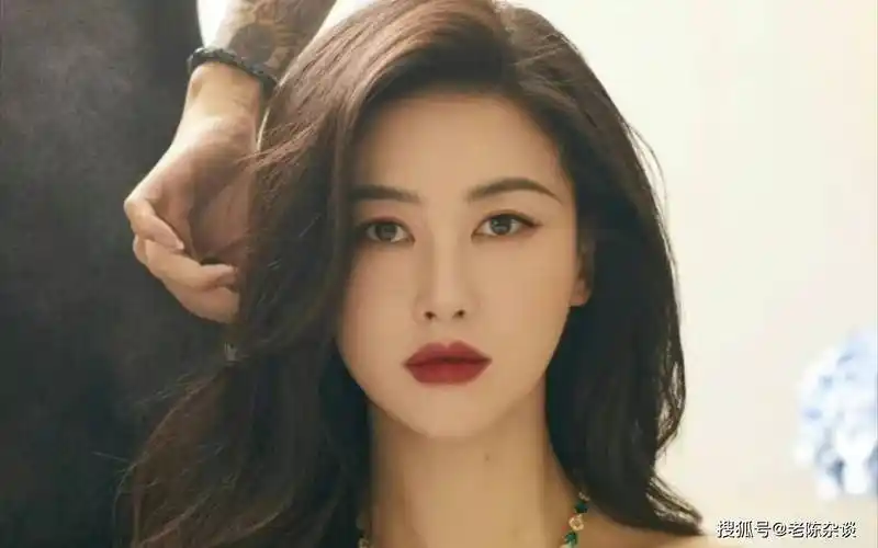 朱珠,可真性感啊!_广大观众_演技_影视界