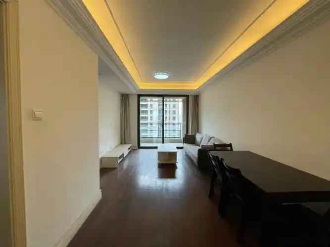 小陈实地看房分享:保利翡丽公馆,99平3房2厅1卫,620万,不满5年,买进价